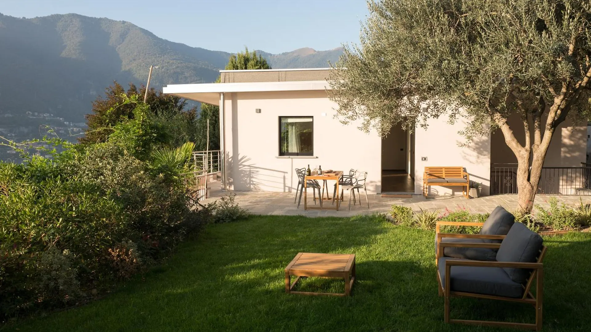 Villa Olivo Blevio Apartment
